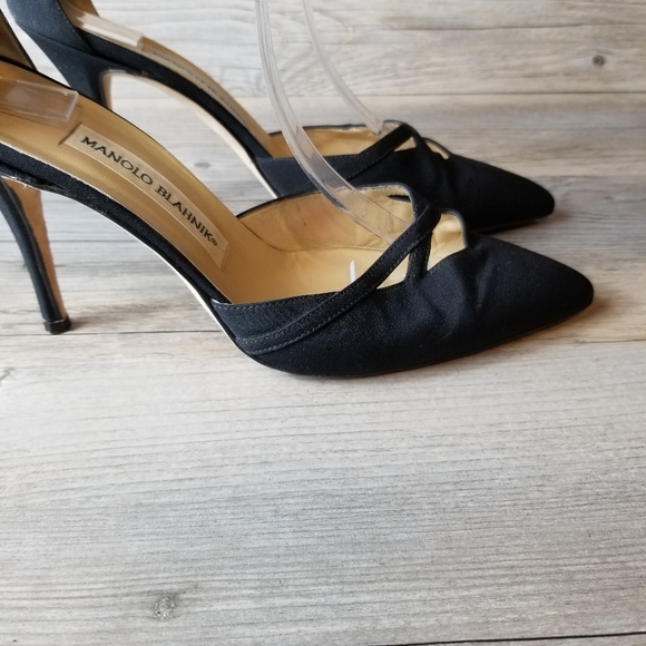 Vintage Manolo Blahnik Linen Ankle Strap Pointed Toe Pump Heel - Picture 6 of 13